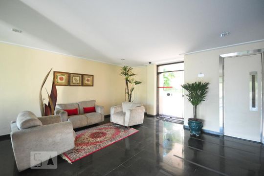 Hall social de apartamento à venda com 1 quarto, 180m² em Vila Progredior, São Paulo