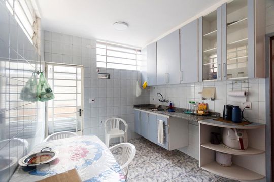 Cozinha de casa à venda com 6 quartos, 500m² em Planalto Paulista, São Paulo