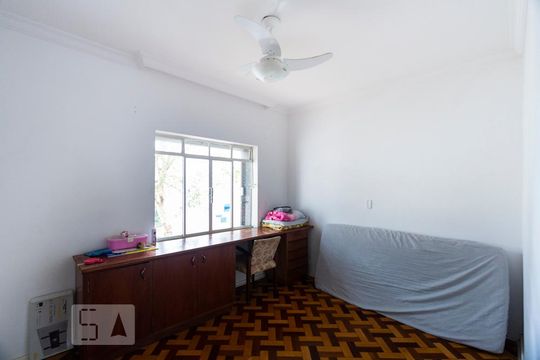 Quarto 1 de casa à venda com 6 quartos, 500m² em Planalto Paulista, São Paulo
