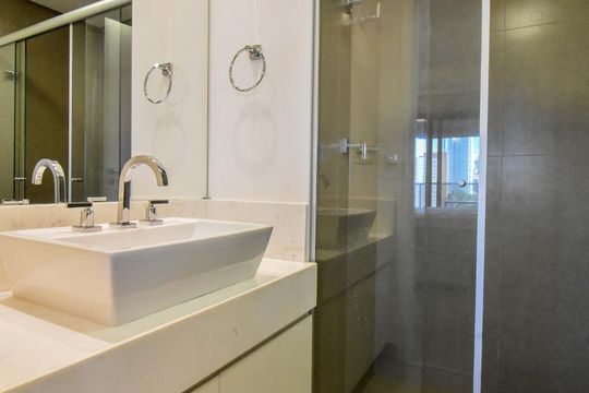 Banheiro de kitnet/studio para alugar com 1 quarto, 41m² em Brooklin Paulista, São Paulo