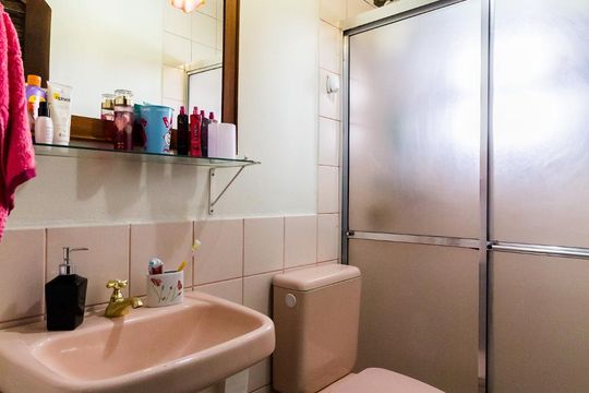 Banheiro 02 de casa de condomínio para alugar com 4 quartos, 120m² em Alto da Mooca, São Paulo