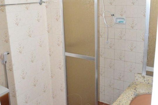 Banheiro da Suíte de apartamento à venda com 3 quartos, 110m² em Ingá, Niterói