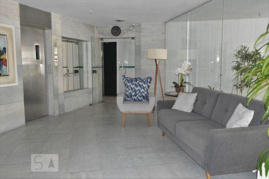 Hall de Entrada de apartamento à venda com 3 quartos, 110m² em Ingá, Niterói