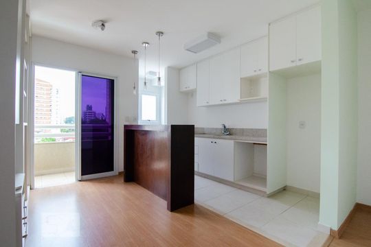 Apartamento à venda com 1 quarto, 40m² em Cambuí, Campinas