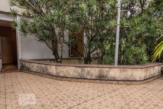 Varanda Suíte 3 de casa à venda com 4 quartos, 267m² em Campo Belo, São Paulo