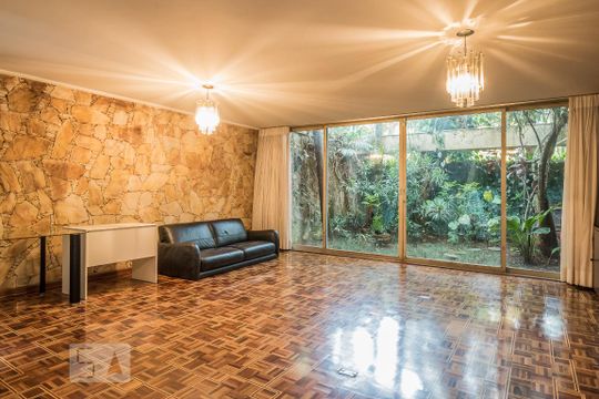 Sala de casa à venda com 4 quartos, 267m² em Campo Belo, São Paulo