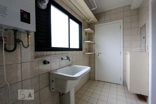 Area de serviço de apartamento para alugar com 3 quartos, 101m² em Vila Andrade, São Paulo