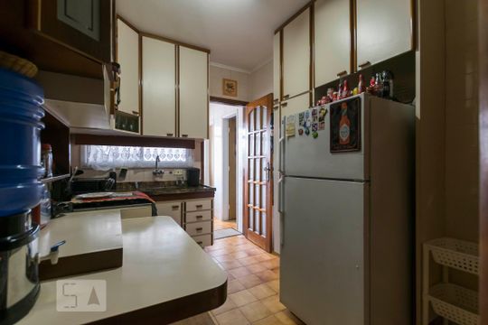 Cozinha de apartamento à venda com 3 quartos, 90m² em Vila Santo Estéfano, São Paulo