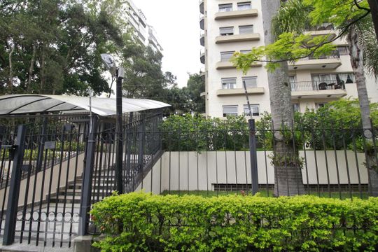 Fachada de apartamento à venda com 4 quartos, 147m² em Jardim Ampliação, São Paulo