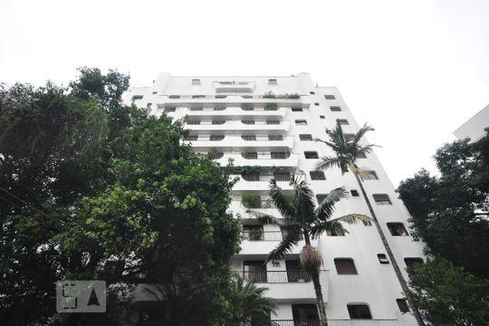Fachada de apartamento para alugar com 3 quartos, 367m² em Vila Morumbi, São Paulo