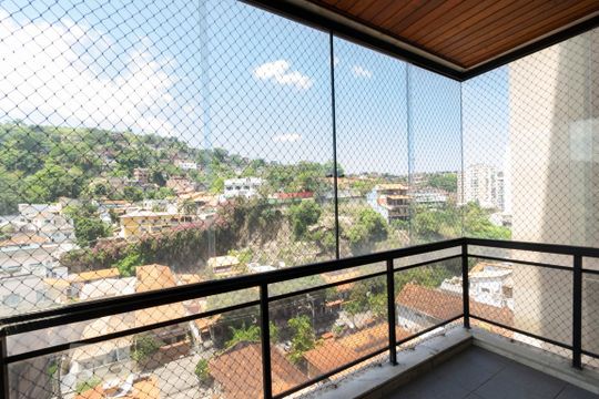 Varanda Quarto 1 e 2 de apartamento à venda com 3 quartos, 280m² em Icaraí, Niterói