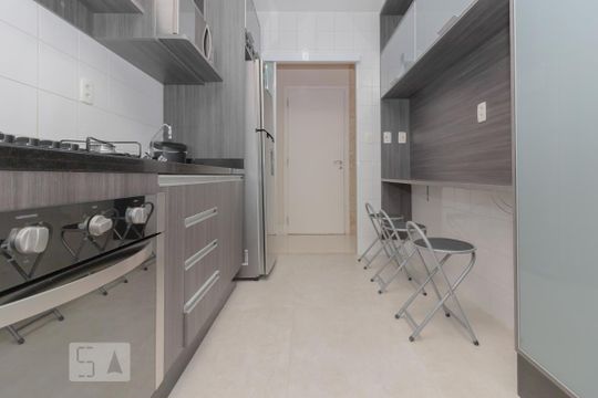 Cozinha de apartamento à venda com 3 quartos, 110m² em Alphaville, Santana de Parnaíba