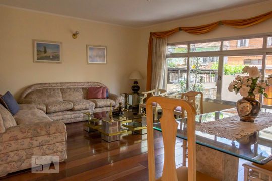 Sala de casa à venda com 3 quartos, 400m² em Chácara Inglesa, São Paulo