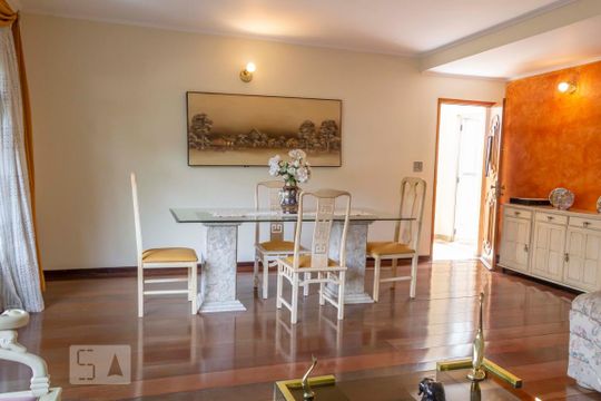Sala de casa à venda com 3 quartos, 400m² em Chácara Inglesa, São Paulo