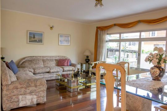 Sala de casa à venda com 3 quartos, 400m² em Chácara Inglesa, São Paulo