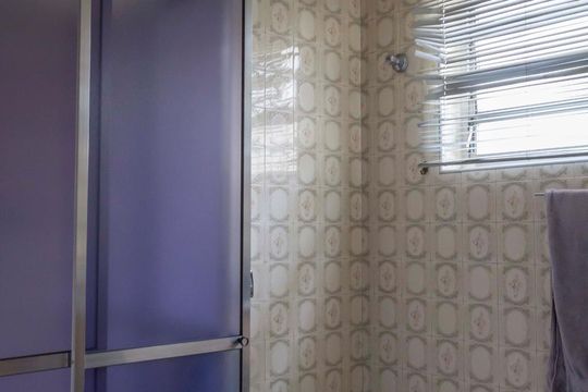 Banheiro 2 de casa à venda com 3 quartos, 400m² em Chácara Inglesa, São Paulo