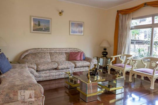 Sala de casa à venda com 3 quartos, 400m² em Chácara Inglesa, São Paulo