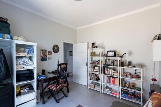 Quarto 1 de casa à venda com 4 quartos, 200m² em Planalto Paulista, São Paulo