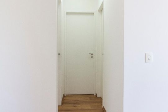 Acesso aos Quartos e Banheiro  de apartamento para alugar com 2 quartos, 59m² em Vila Prudente, São Paulo