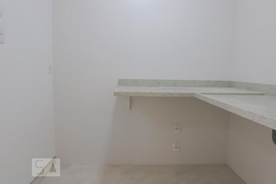 Cozinha de kitnet/studio para alugar com 1 quarto, 44m² em Bela Vista, São Paulo