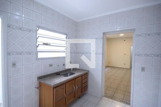 Cozinha de casa para alugar com 3 quartos, 220m² em Vila Mariana, São Paulo