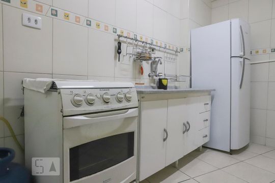 Cozinha de apartamento à venda com 2 quartos, 60m² em Bela Vista, São Paulo