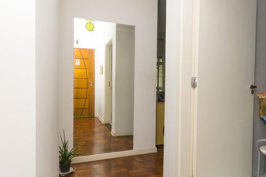 Entrada de apartamento para alugar com 2 quartos, 87m² em Aclimação, São Paulo