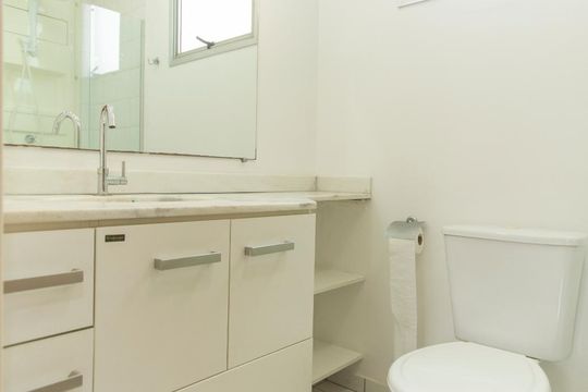 Banheiro Suite de apartamento à venda com 2 quartos, 69m² em Vila Joana, Jundiaí
