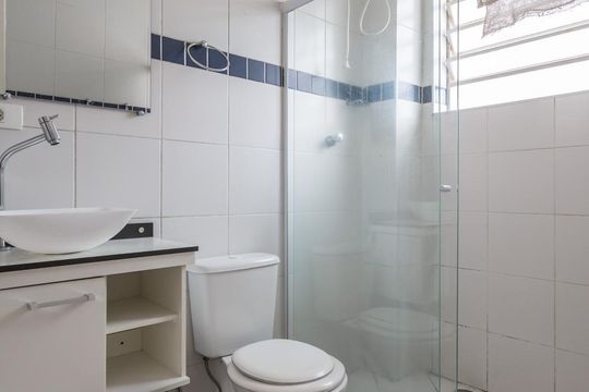 Banheiro de apartamento à venda com 1 quarto, 53m² em Centro, São Paulo
