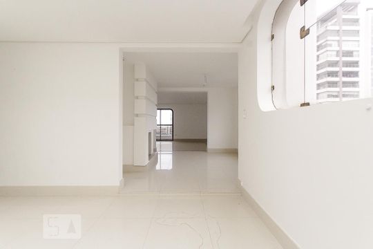 área externa de apartamento para alugar com 4 quartos, 600m² em Vila Regente Feijó, São Paulo