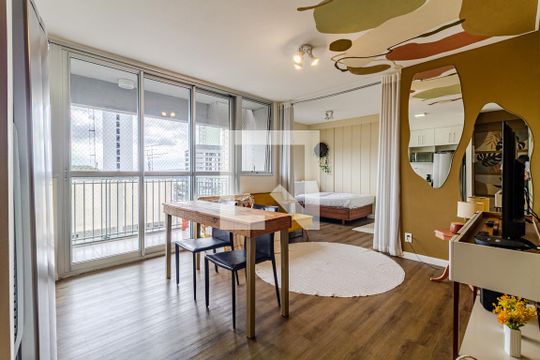 Kitnet/Studio para alugar com 1 quarto, 36m² em Sumarezinho, São Paulo