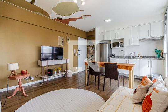 Studio de kitnet/studio para alugar com 1 quarto, 36m² em Sumarezinho, São Paulo