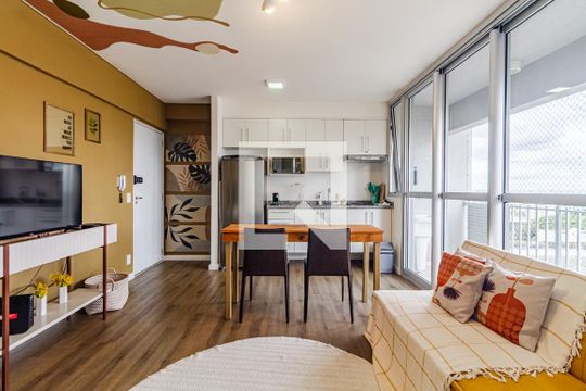 Studio de kitnet/studio para alugar com 1 quarto, 36m² em Sumarezinho, São Paulo