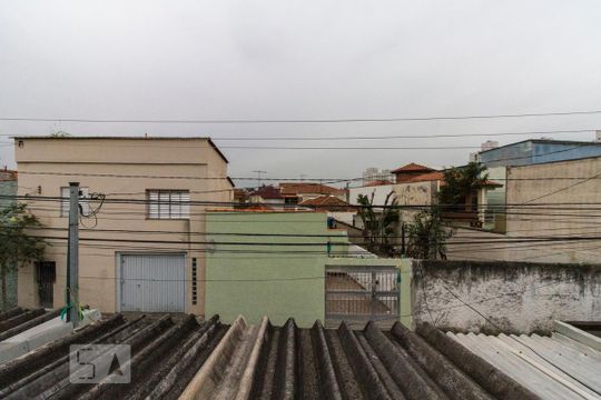 Vista da Janela do Quarto 1  de casa para alugar com 2 quartos, 120m² em Vila Moreira, São Paulo