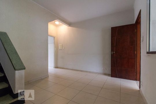 Casa para alugar com 2 quartos, 120m² em Vila Moreira, São Paulo