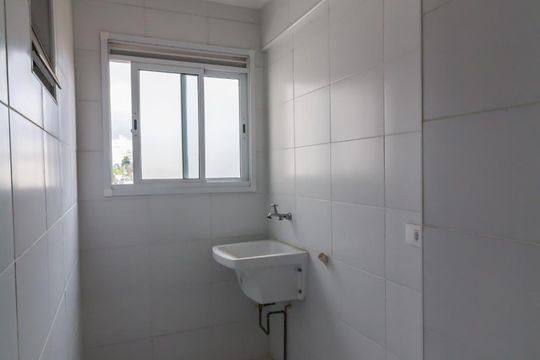 Área de serviço de apartamento à venda com 3 quartos, 68m² em Vila Galvão, Guarulhos
