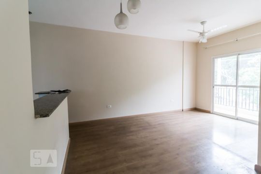Sala de apartamento à venda com 3 quartos, 68m² em Vila Galvão, Guarulhos