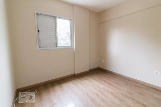 Suíte de apartamento à venda com 3 quartos, 68m² em Vila Galvão, Guarulhos