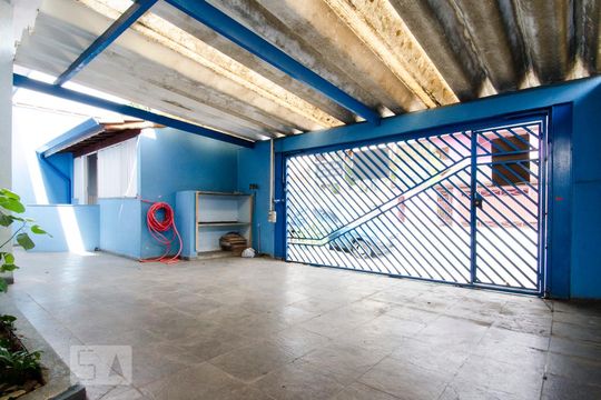 Garagem de casa para alugar com 4 quartos, 150m² em Vila Alzira, Santo André