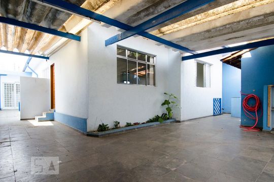 Garagem de casa para alugar com 4 quartos, 150m² em Vila Alzira, Santo André