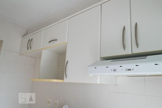 Cozinha de apartamento para alugar com 2 quartos, 50m² em Cambuci, São Paulo