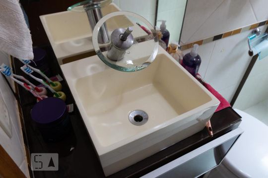 Pia de apartamento à venda com 3 quartos, 100m² em Vila Gilda, Santo André