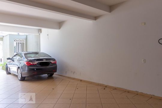 Garagem  de apartamento à venda com 3 quartos, 100m² em Vila Gilda, Santo André
