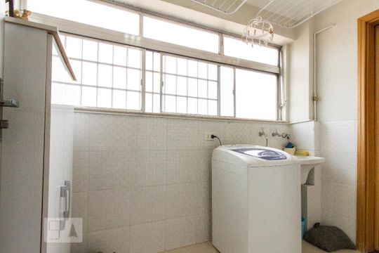 Area de Serviço de apartamento para alugar com 2 quartos, 92m² em Vila Gomes Cardim, São Paulo