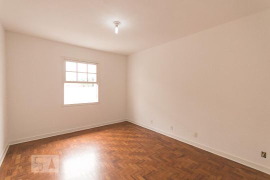 Quarto 1  de casa para alugar com 2 quartos, 86m² em Ipiranga, São Paulo