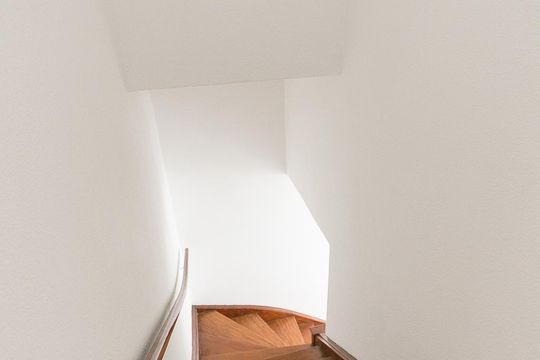 Escada  de casa para alugar com 2 quartos, 86m² em Ipiranga, São Paulo
