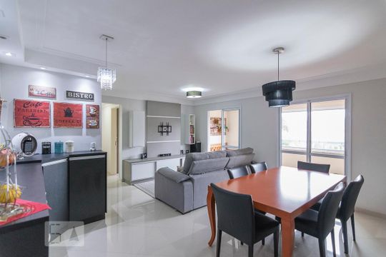 Apartamento para alugar com 2 quartos, 79m² em Campestre, Santo André