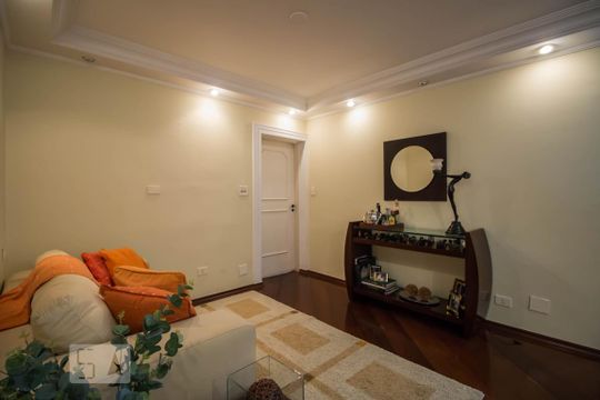 Sala de estar de apartamento para alugar com 3 quartos, 170m² em Boaçava, São Paulo