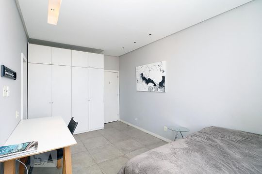 Kitnet de kitnet/studio para alugar com 1 quarto, 30m² em Copacabana, Rio de Janeiro