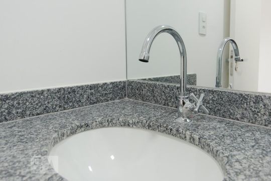 Banheiro Suíte de apartamento para alugar com 2 quartos, 53m² em Casa Verde, São Paulo